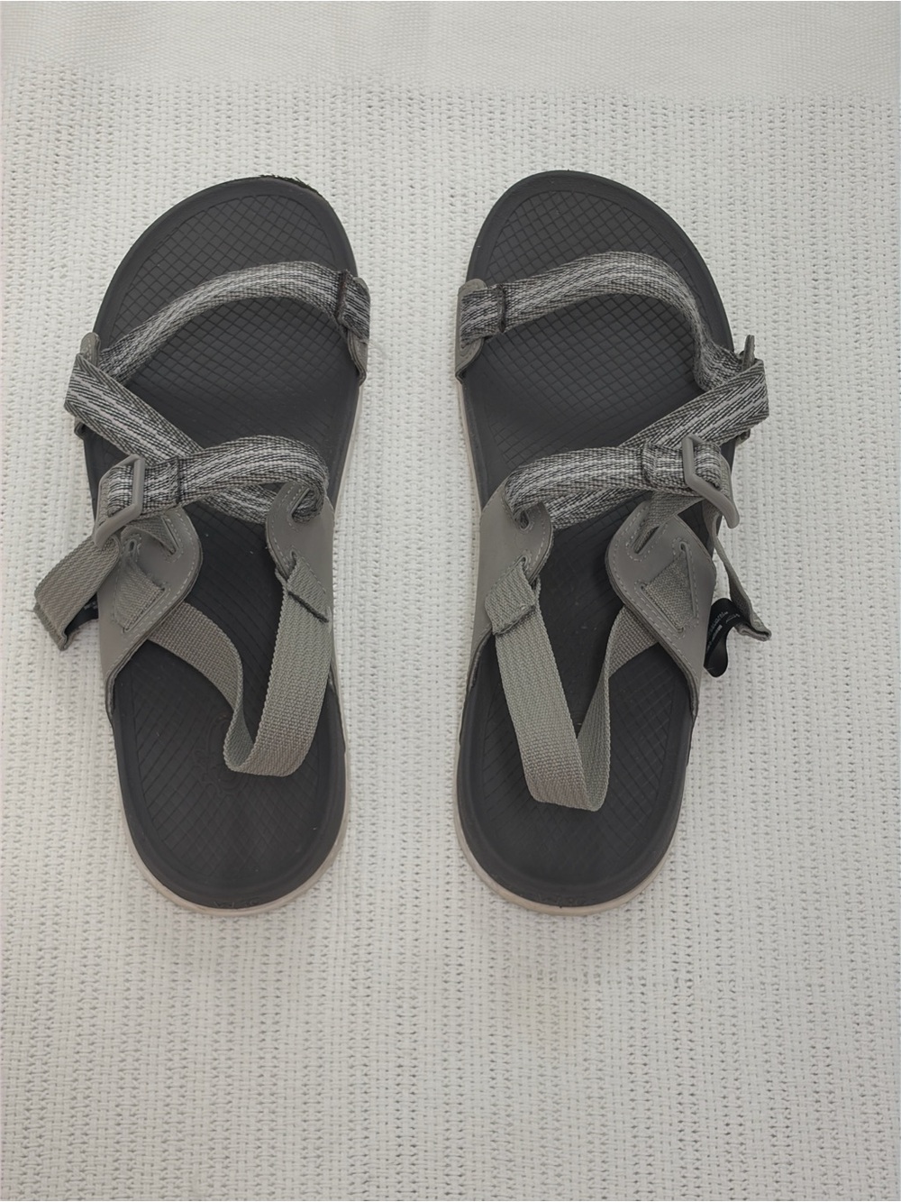 CHACO. Women’s Lowdown outdoor with Gray straps Sandals . Size 10